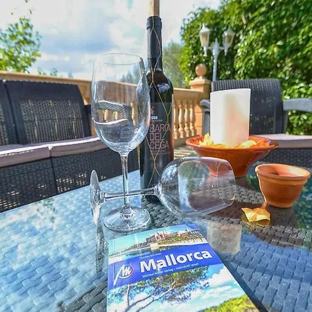 Vakantiehuis In With Private Pool *